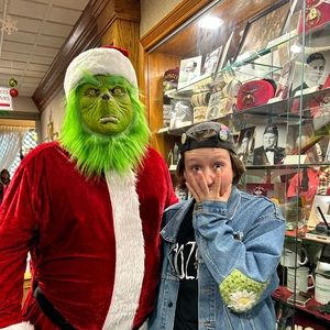 Meet your Posher, Grace